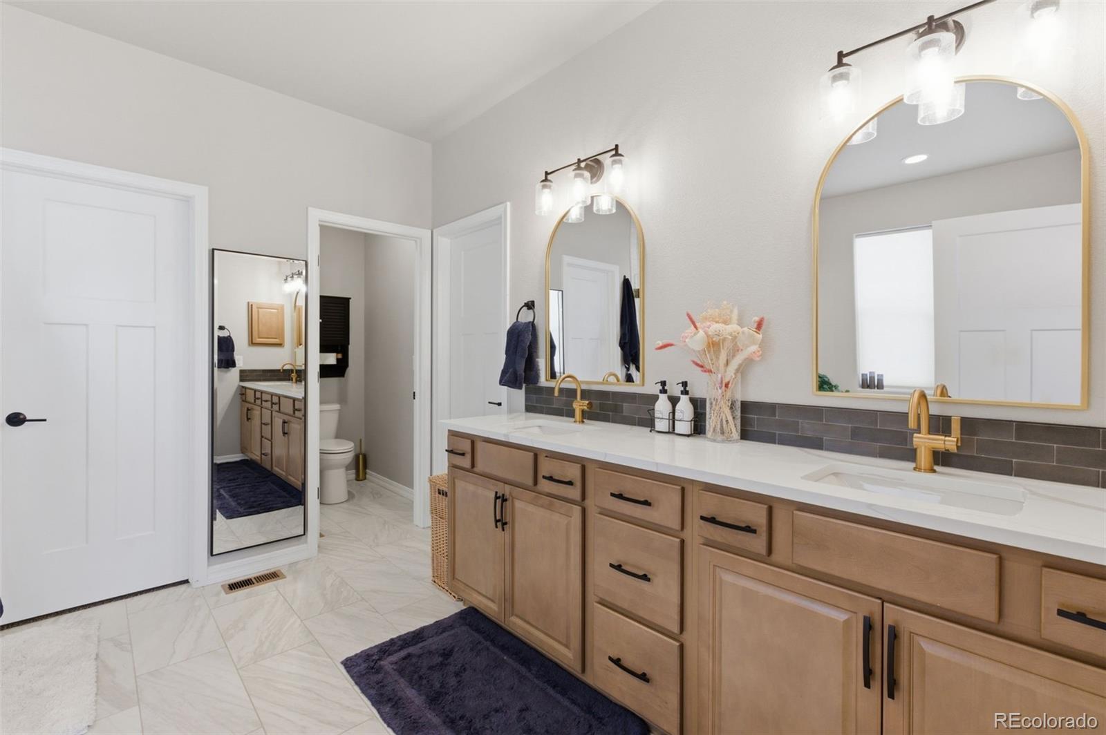 MLS Image #18 for 10008  emerald lake lane,colorado springs, Colorado