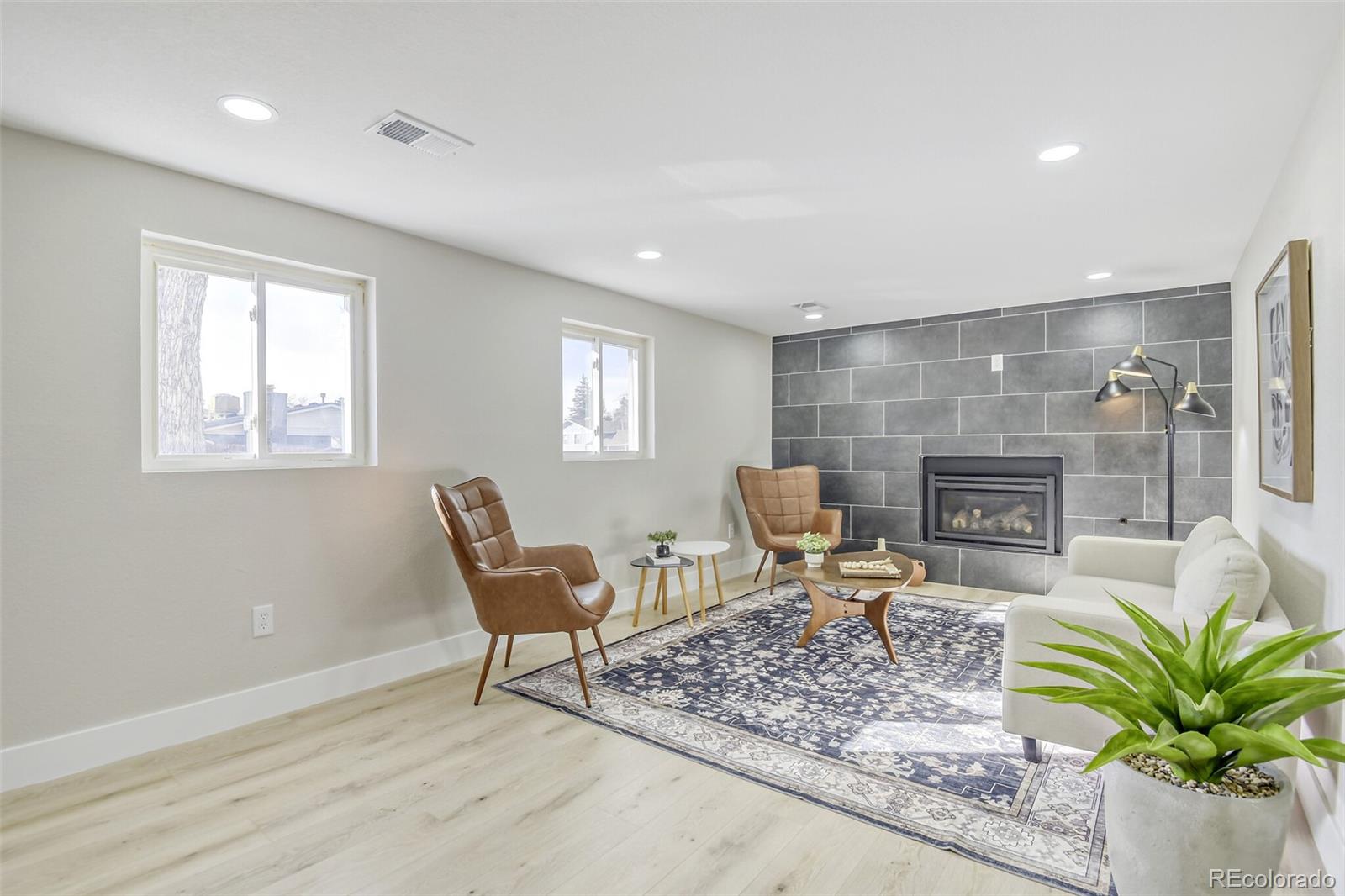 MLS Image #10 for 4812 s xenia street,denver, Colorado