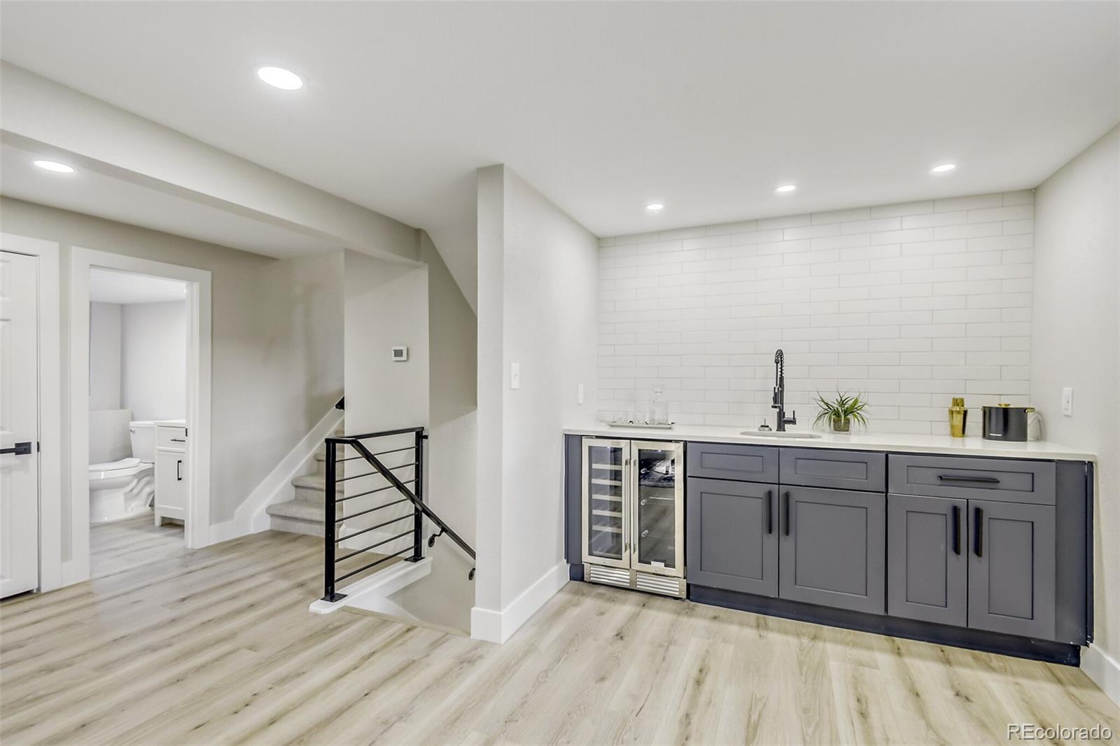 MLS Image #12 for 4812 s xenia street,denver, Colorado