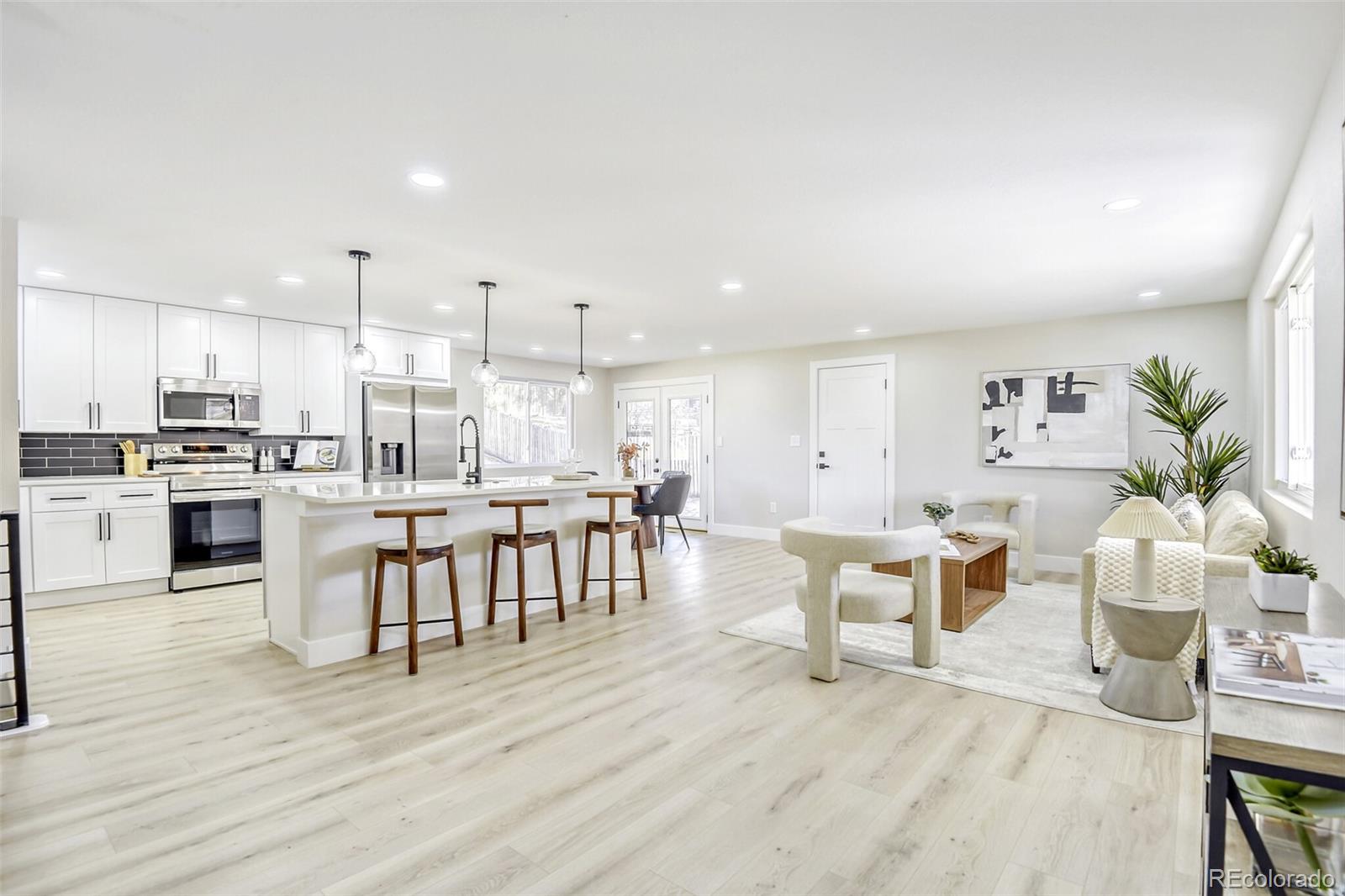 MLS Image #3 for 4812 s xenia street,denver, Colorado