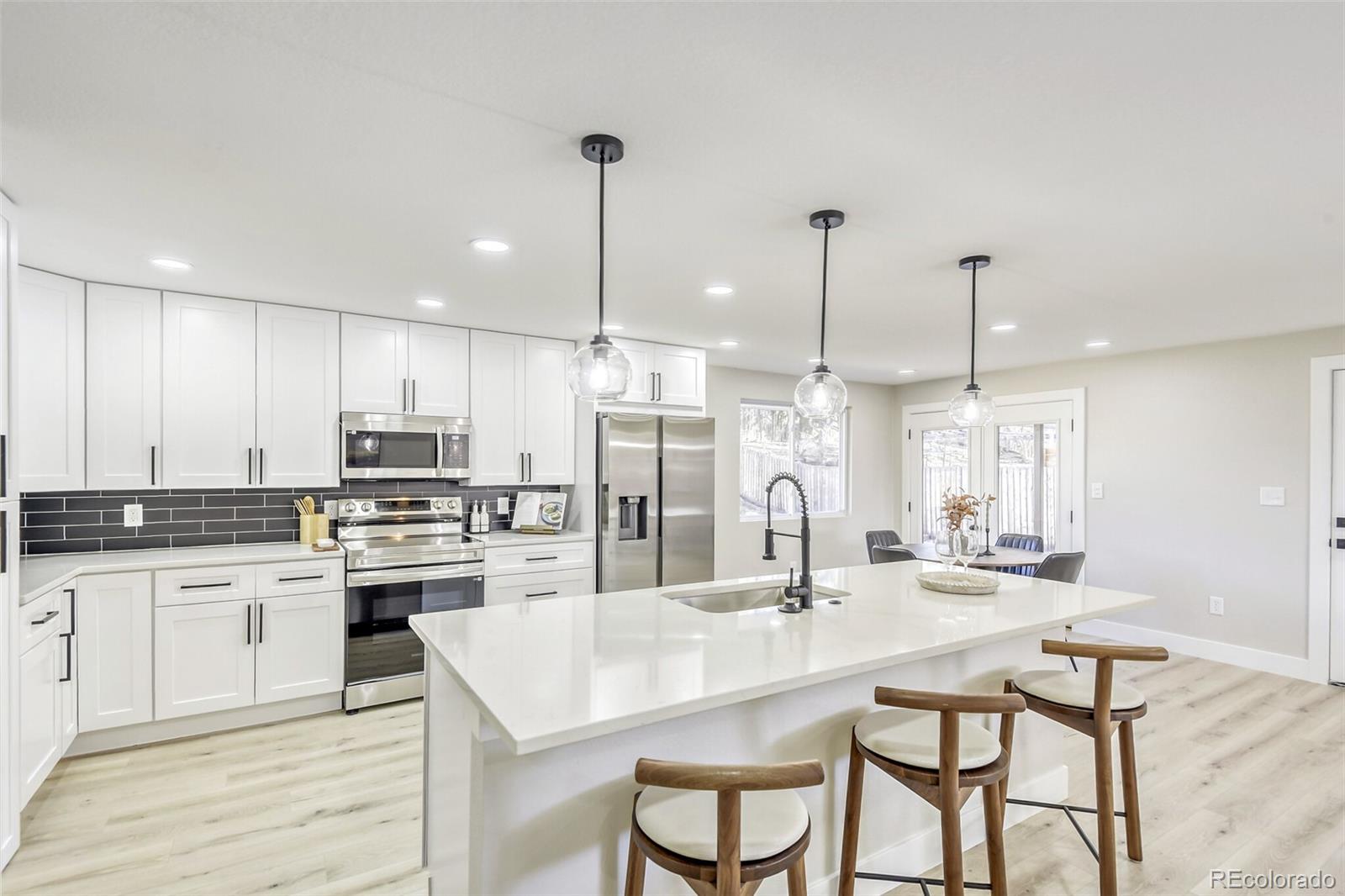 MLS Image #7 for 4812 s xenia street,denver, Colorado
