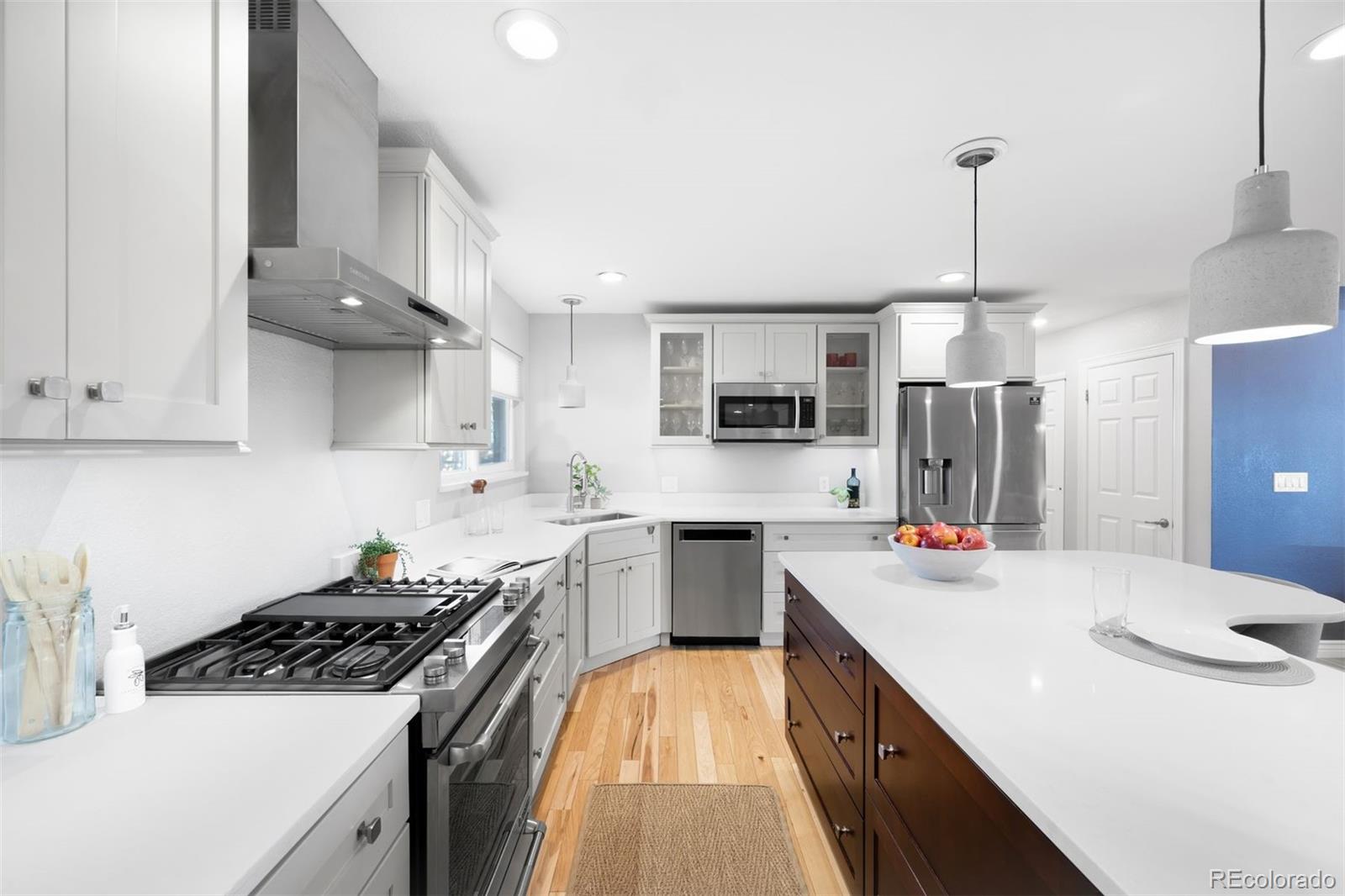 MLS Image #10 for 7201 s sheridan court,littleton, Colorado