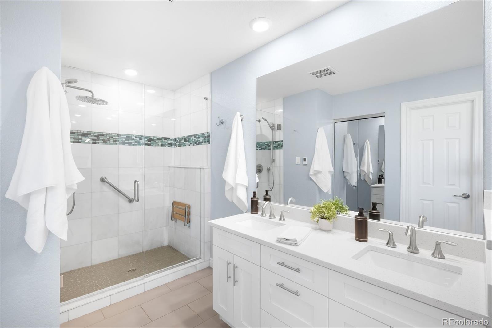 MLS Image #15 for 7201 s sheridan court,littleton, Colorado