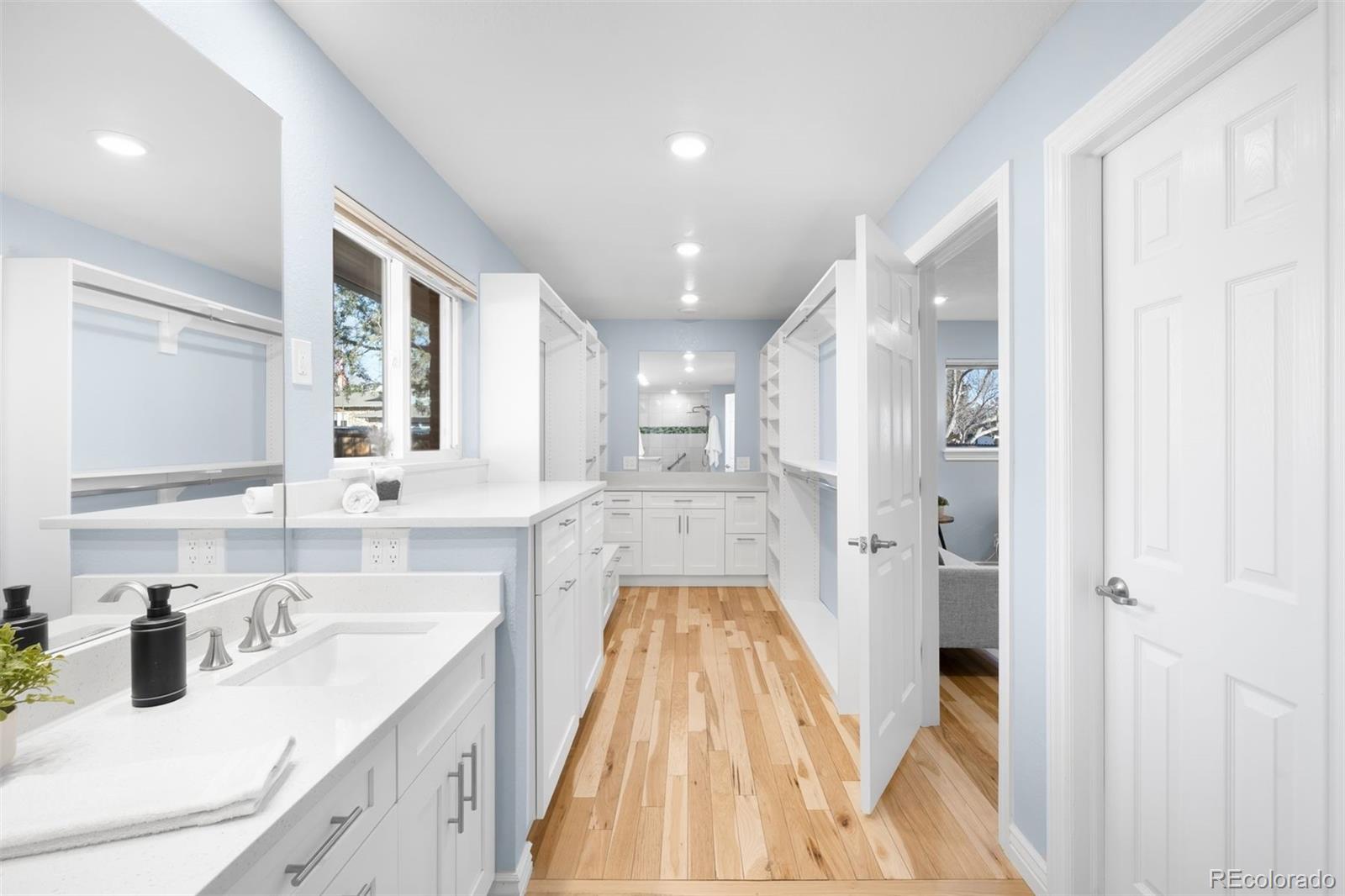 MLS Image #16 for 7201 s sheridan court,littleton, Colorado