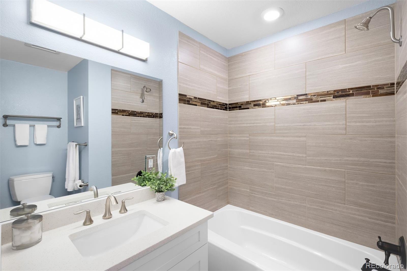 MLS Image #19 for 7201 s sheridan court,littleton, Colorado