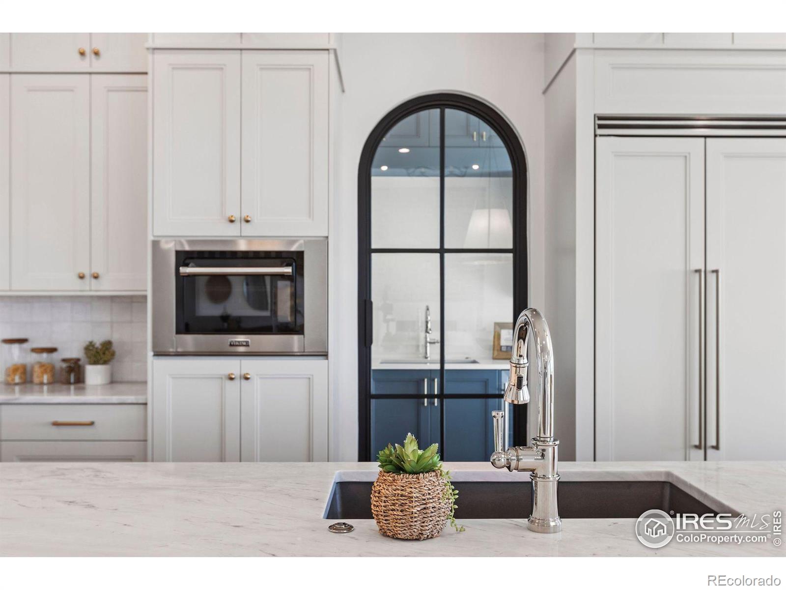 MLS Image #11 for 2568  southwind road,berthoud, Colorado