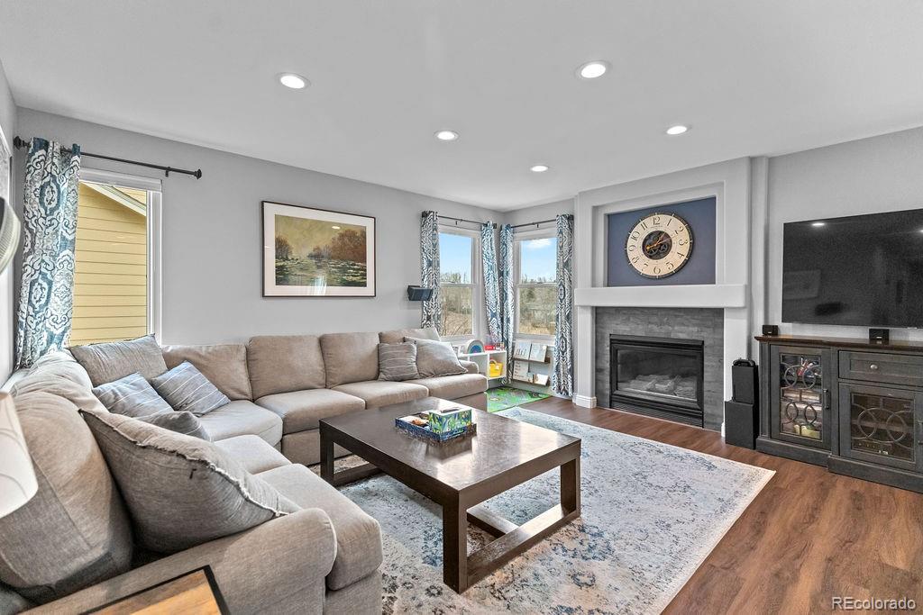 MLS Image #11 for 21920 e powers drive,centennial, Colorado