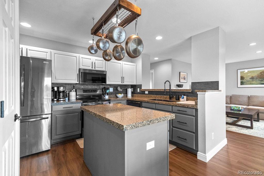 MLS Image #16 for 21920 e powers drive,centennial, Colorado