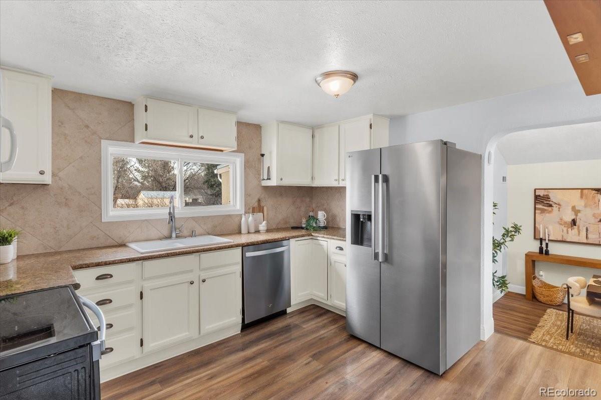 MLS Image #7 for 2747 w water avenue,denver, Colorado
