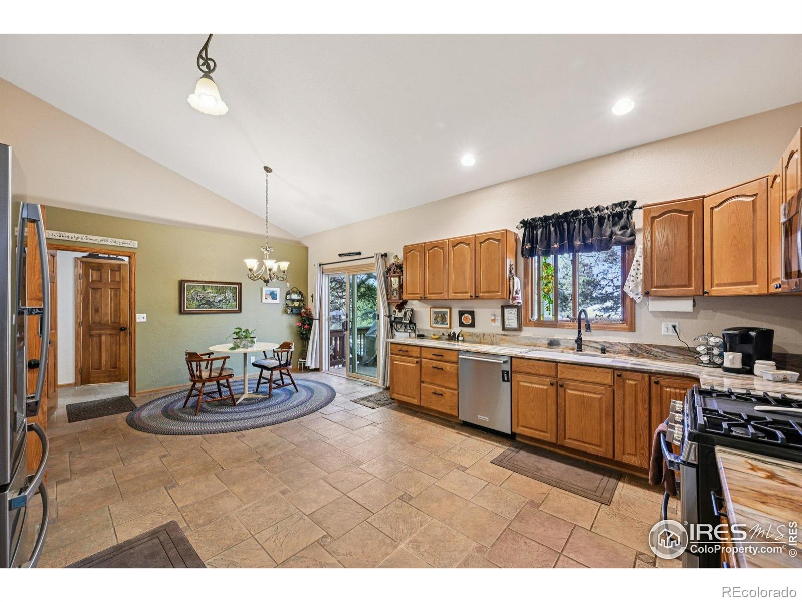 MLS Image #20 for 4673  pinon drive,elizabeth, Colorado