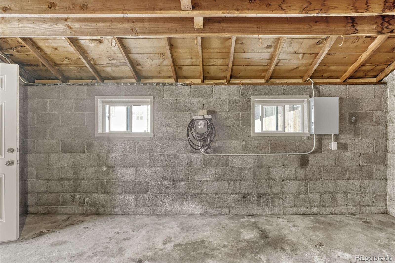 MLS Image #24 for 2627 n york street,denver, Colorado