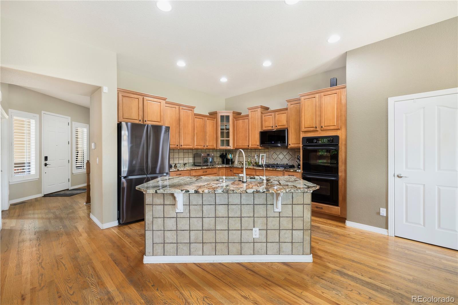 MLS Image #7 for 9884  telluride street,commerce city, Colorado