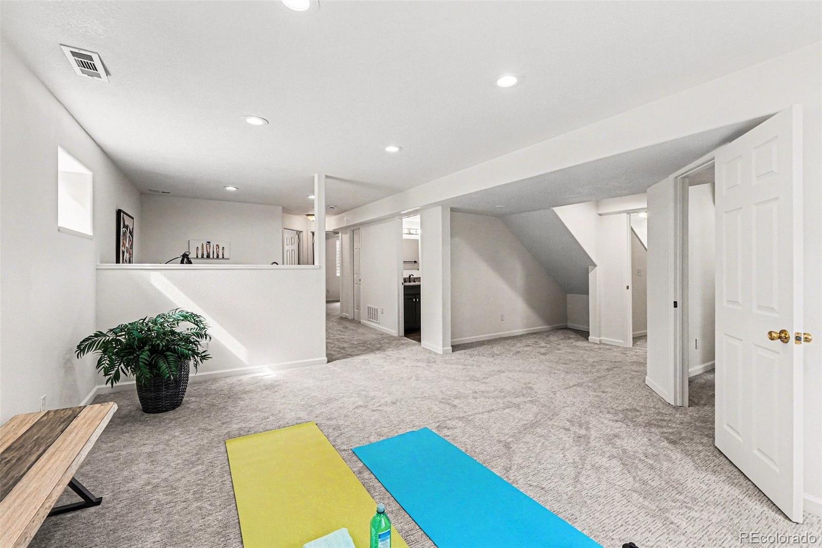 MLS Image #18 for 315  disc lane,platteville, Colorado
