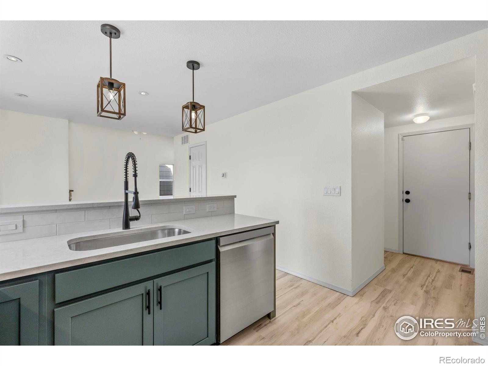 MLS Image #5 for 10510  dresden street,firestone, Colorado