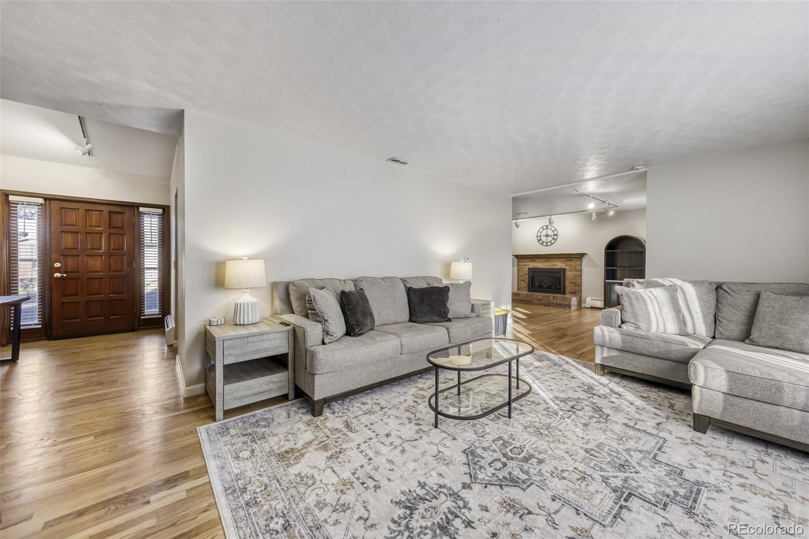 MLS Image #2 for 6903 s prince circle,littleton, Colorado