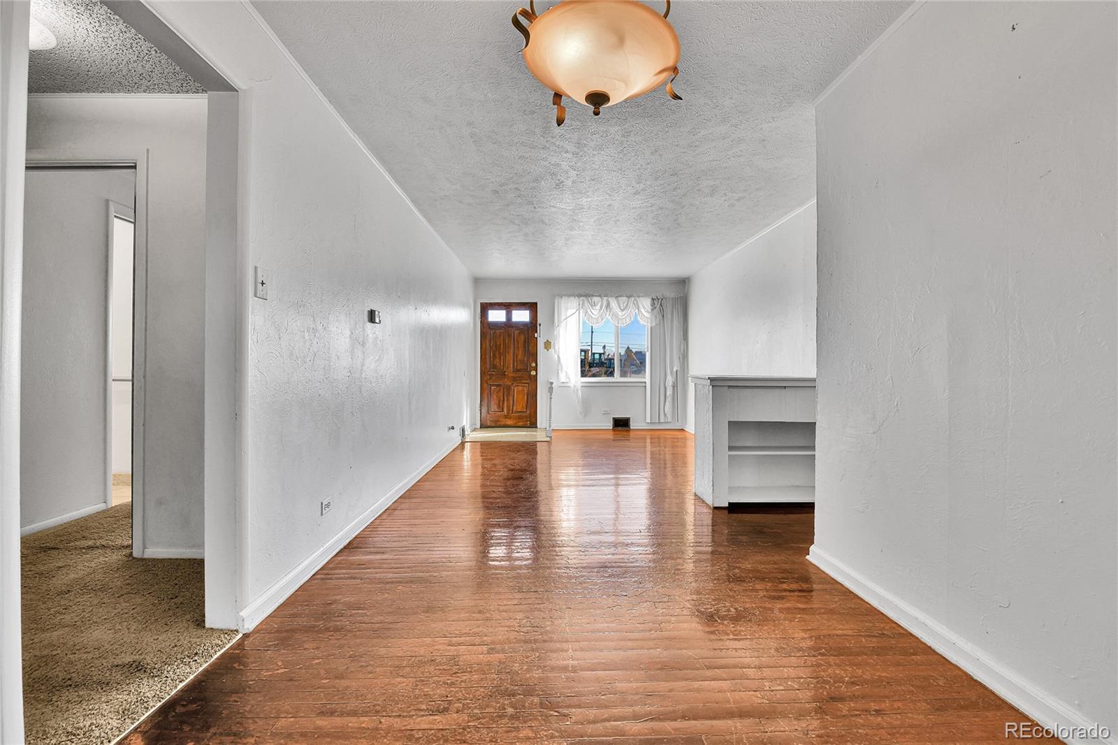 MLS Image #10 for 1995 s hazel court,denver, Colorado