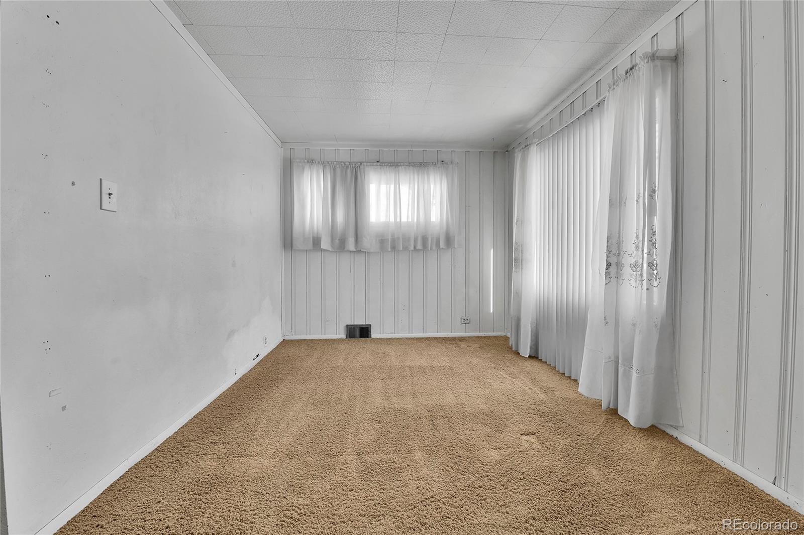 MLS Image #13 for 1995 s hazel court,denver, Colorado
