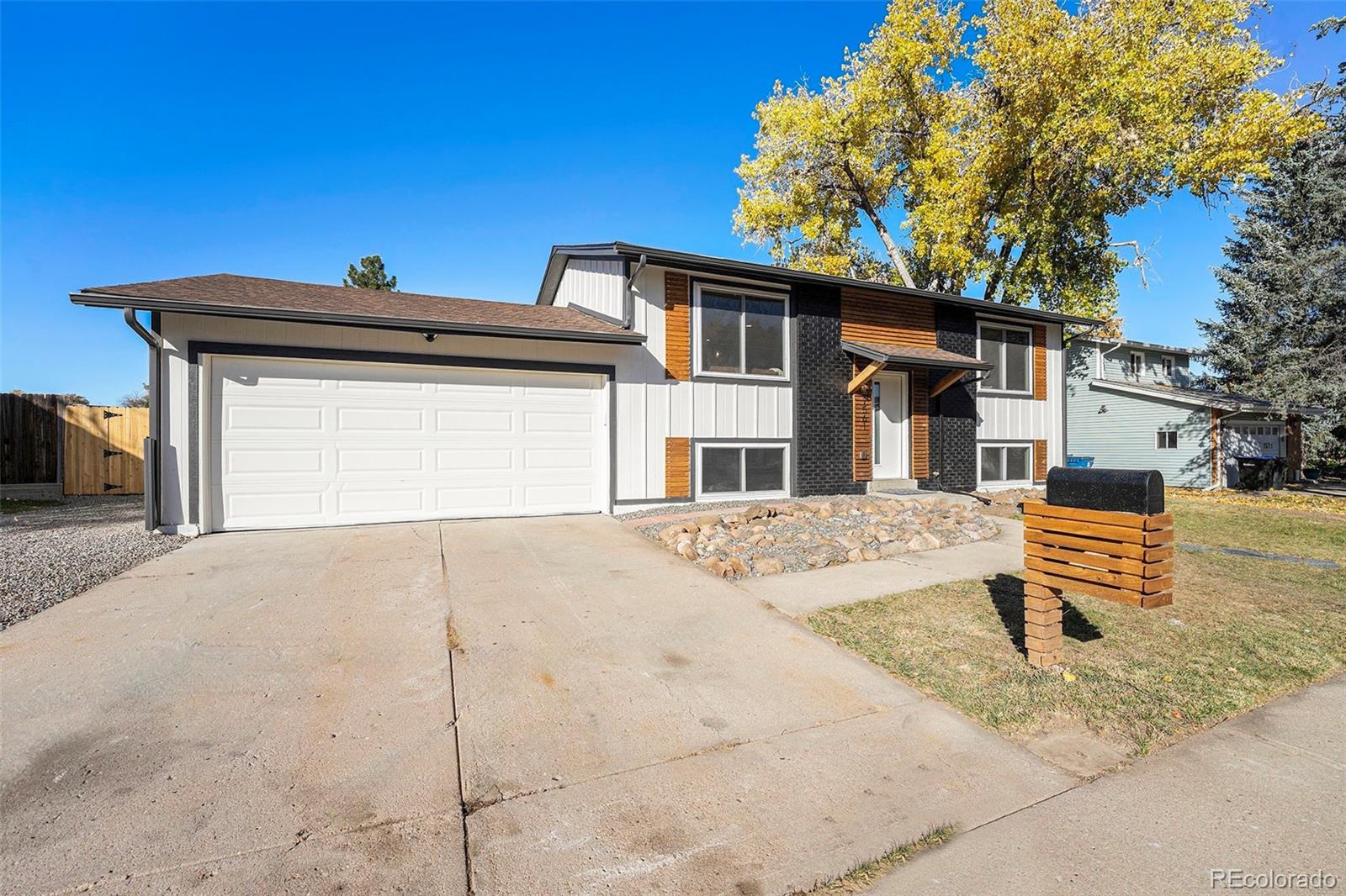 MLS Image #2 for 7561  johnson street,arvada, Colorado