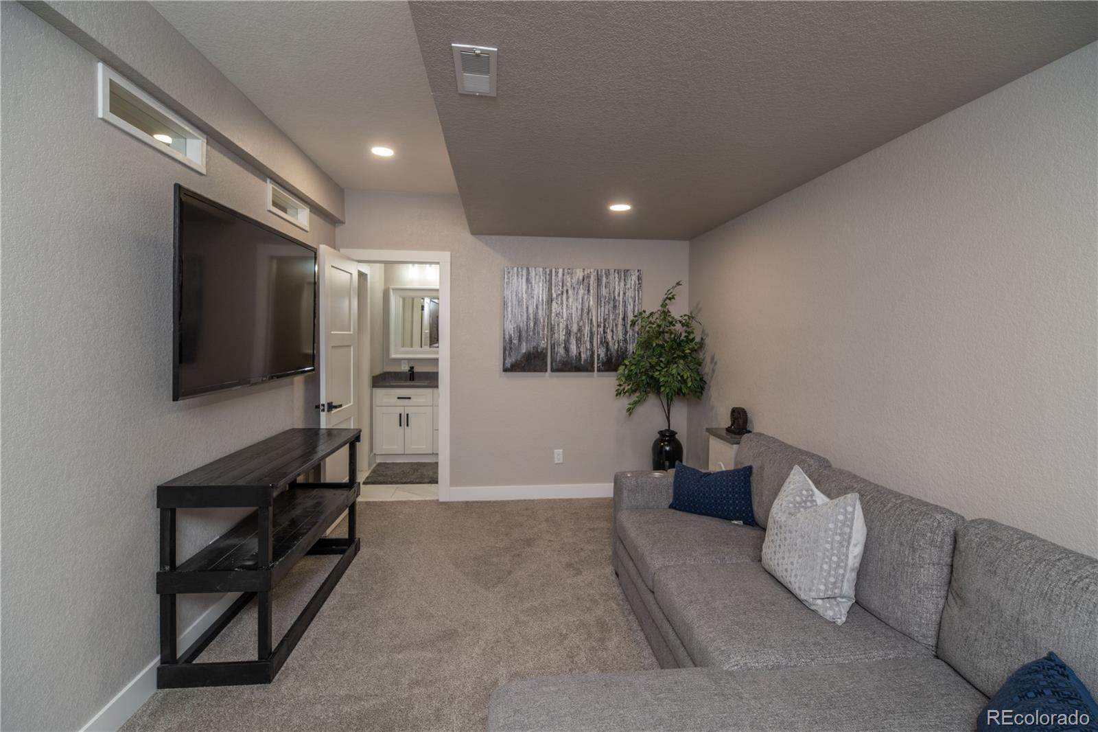 MLS Image #32 for 15280 w 69th circle a,arvada, Colorado