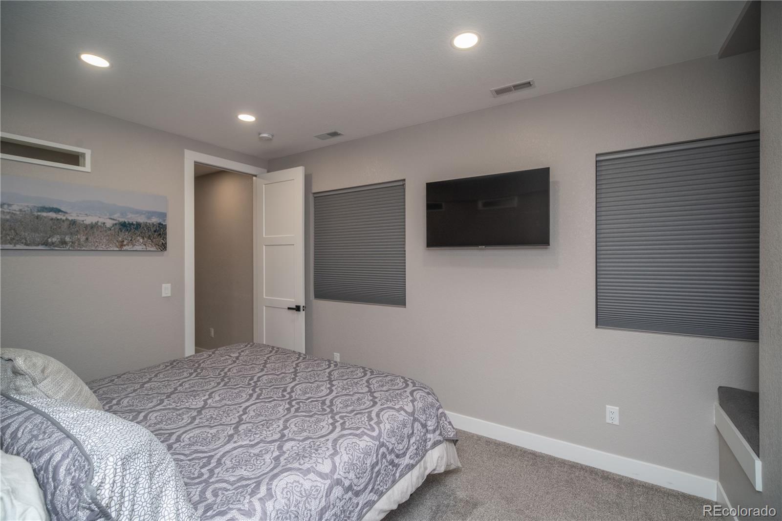 MLS Image #35 for 15280 w 69th circle a,arvada, Colorado