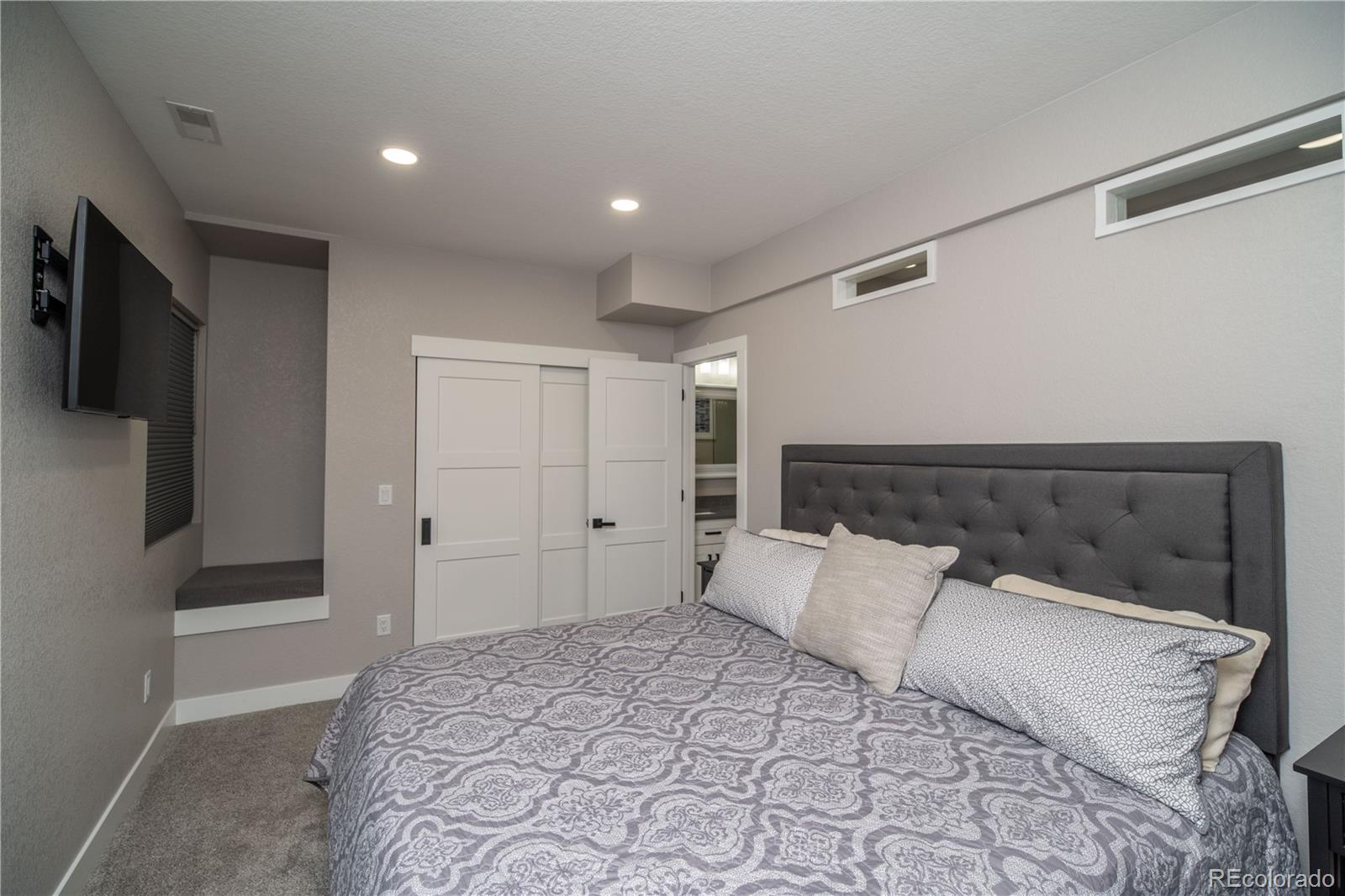 MLS Image #36 for 15280 w 69th circle a,arvada, Colorado
