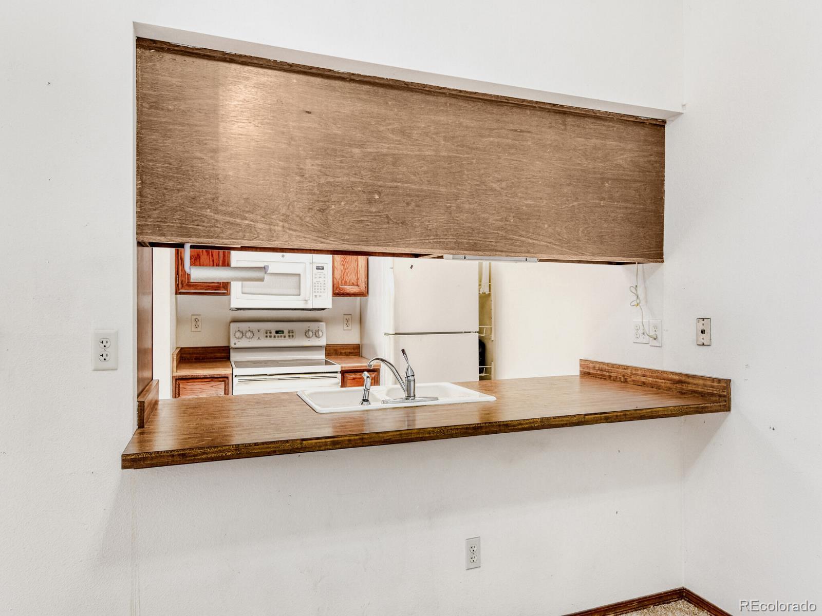 MLS Image #5 for 3818 s evanston street,aurora, Colorado