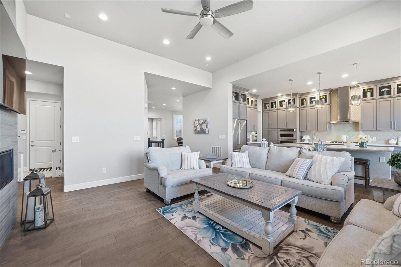 MLS Image #16 for 9580  williamsburg street,littleton, Colorado