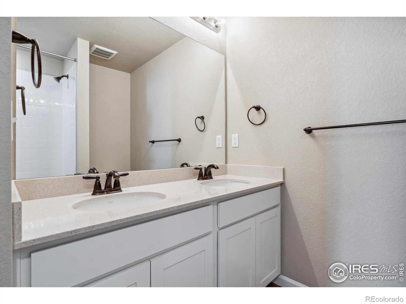 MLS Image #13 for 803  harvard street,johnstown, Colorado