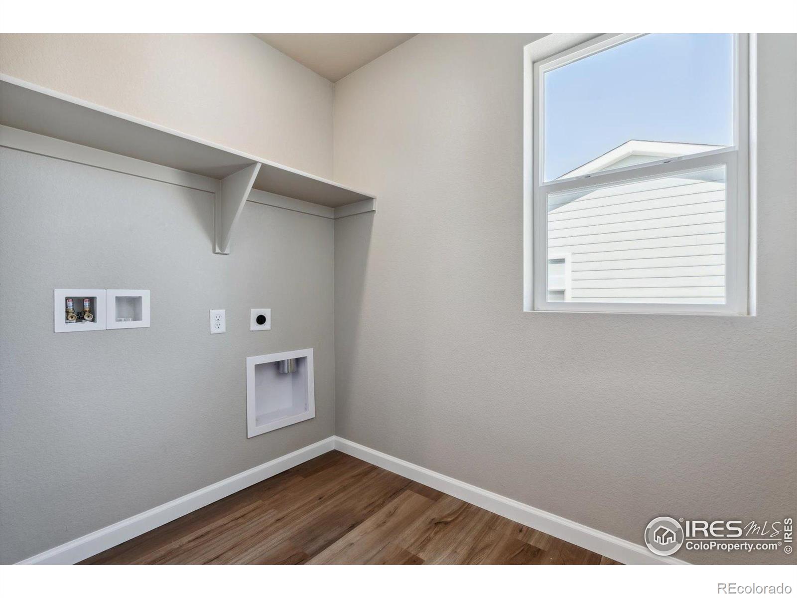 MLS Image #14 for 803  harvard street,johnstown, Colorado