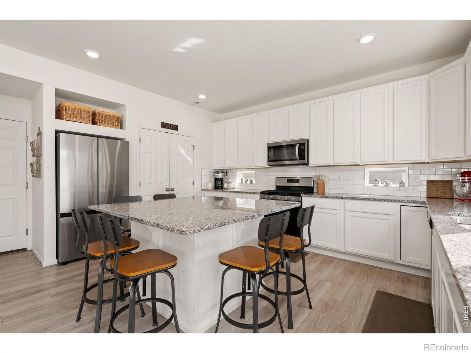 MLS Image #2 for 3620  candlewood drive,johnstown, Colorado