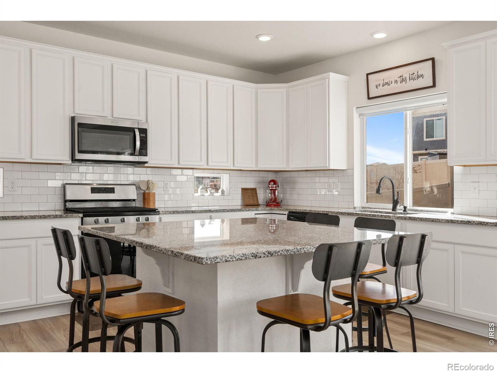 MLS Image #3 for 3620  candlewood drive,johnstown, Colorado
