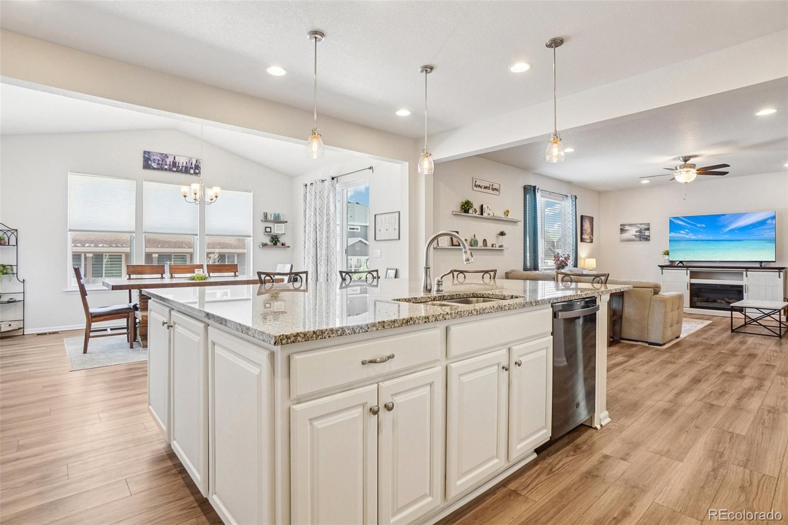 MLS Image #12 for 9747  ventura street,commerce city, Colorado