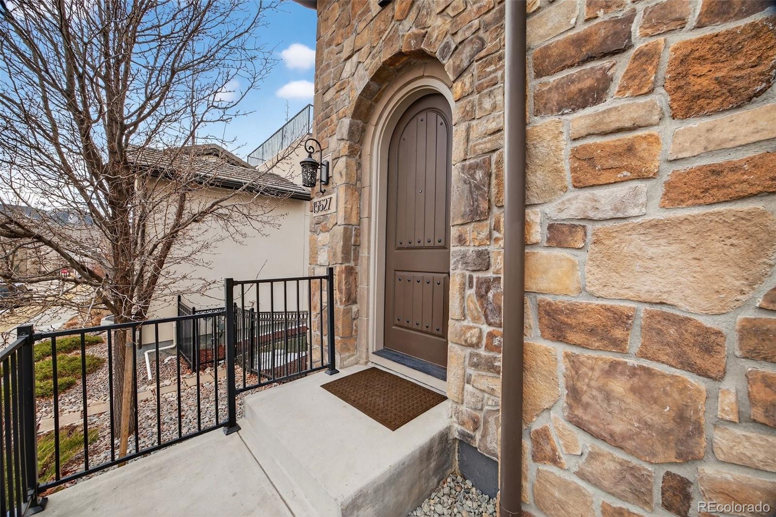MLS Image #3 for 15527 w la salle place,lakewood, Colorado
