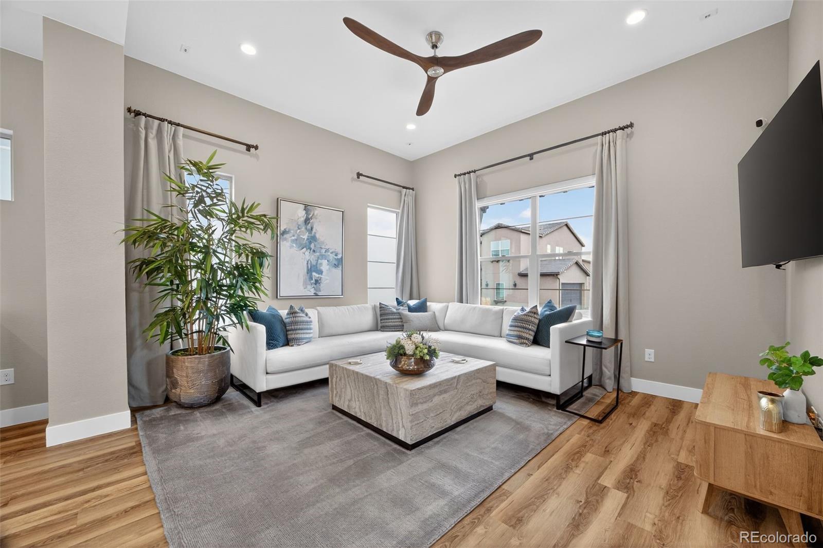 MLS Image #7 for 15527 w la salle place,lakewood, Colorado