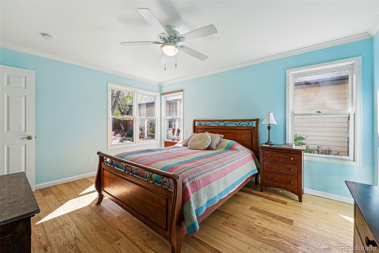 MLS Image #20 for 2252 s yosemite circle,denver, Colorado