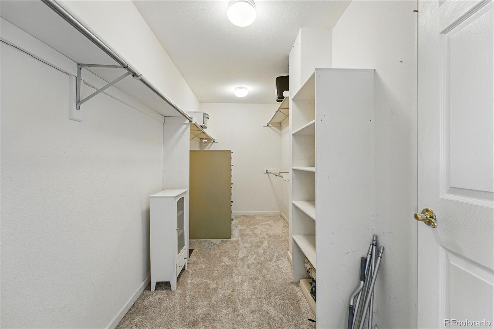 MLS Image #46 for 2252 s yosemite circle,denver, Colorado