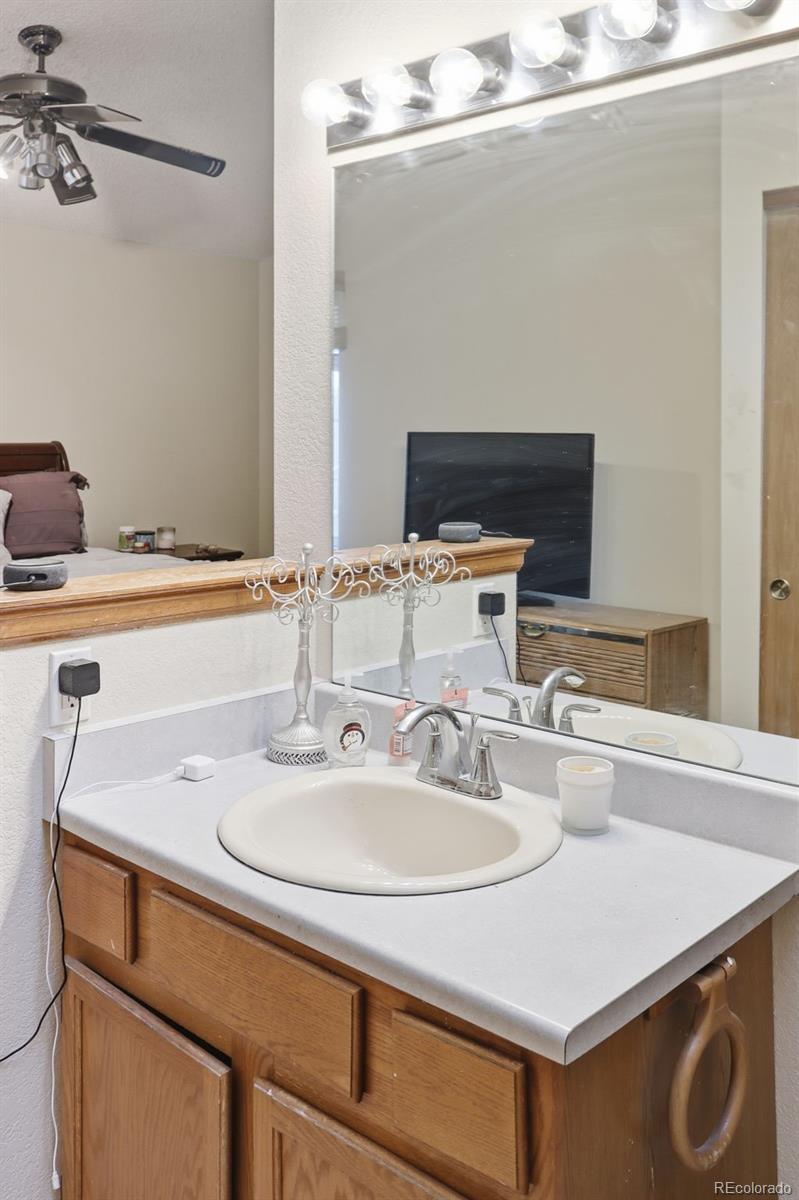 MLS Image #11 for 11842 w brandt avenue,littleton, Colorado