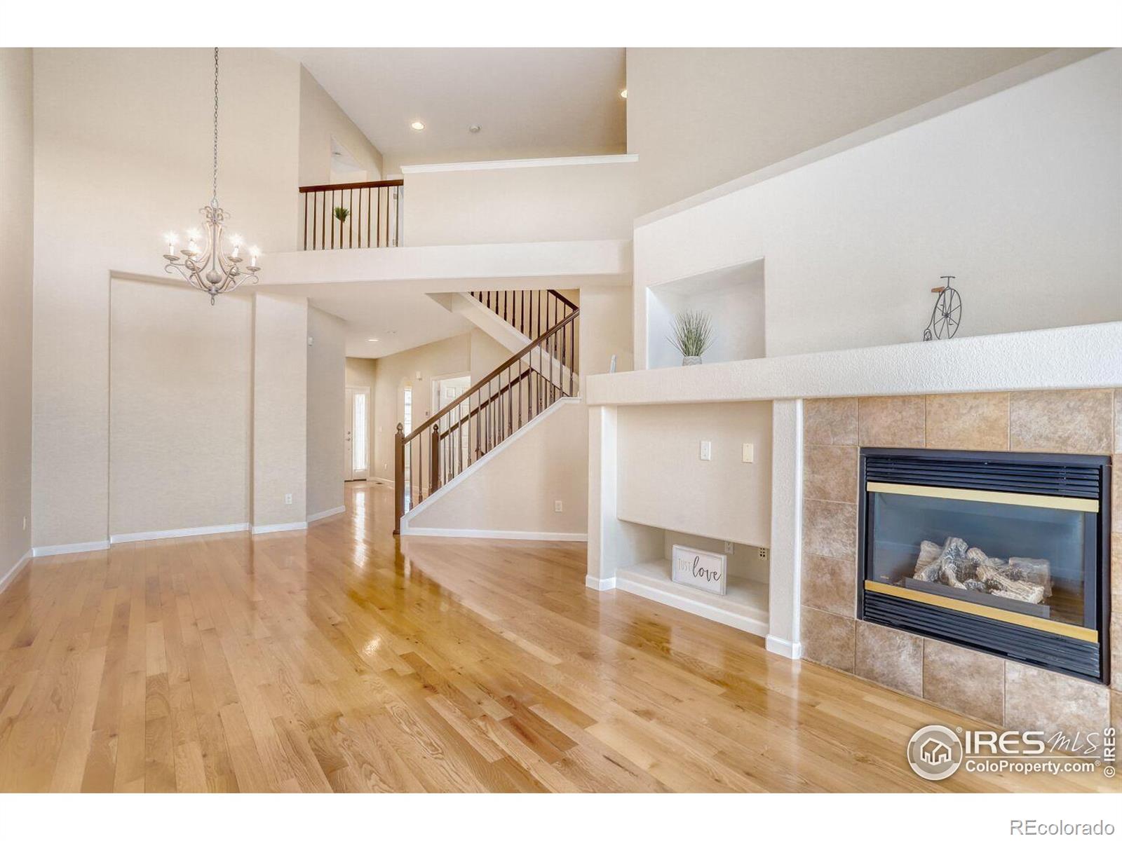 MLS Image #10 for 13733  stone circle 102,broomfield, Colorado