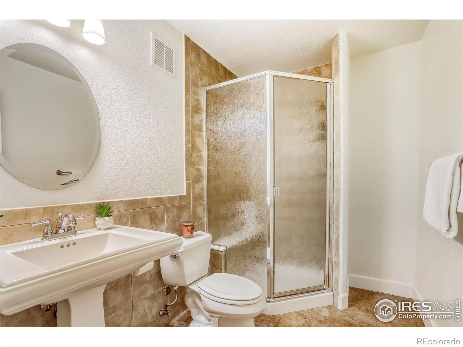 MLS Image #25 for 13733  stone circle 102,broomfield, Colorado