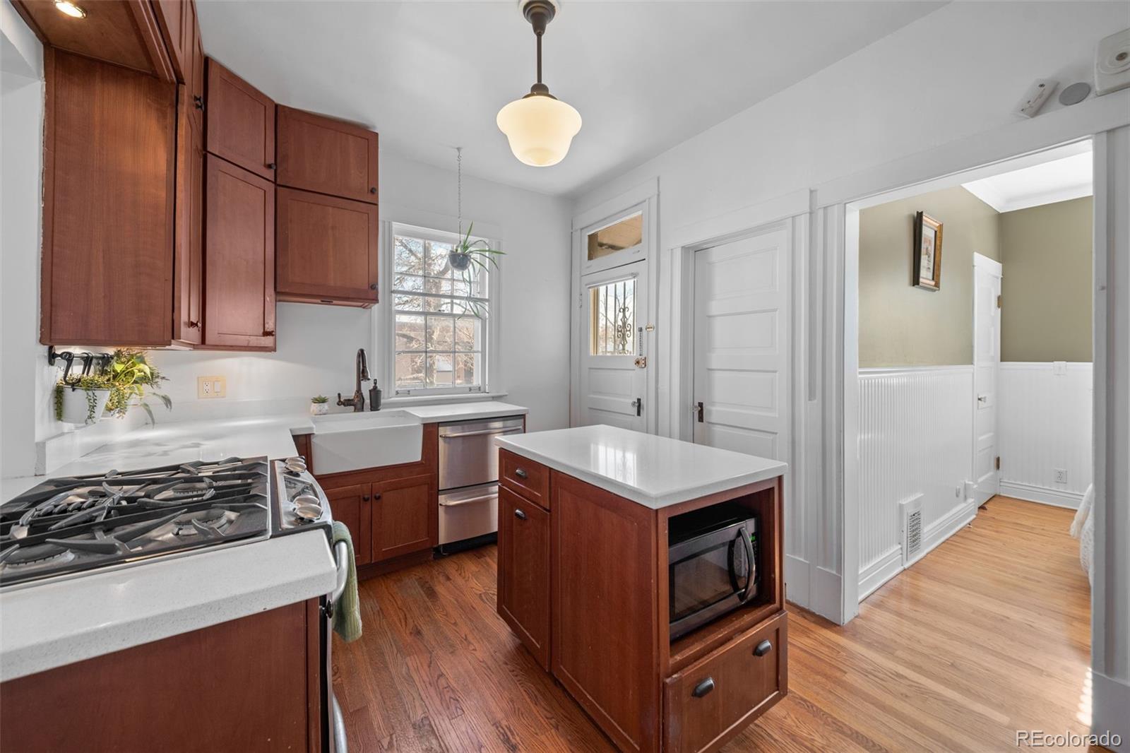 MLS Image #18 for 1038 e 4th avenue,denver, Colorado