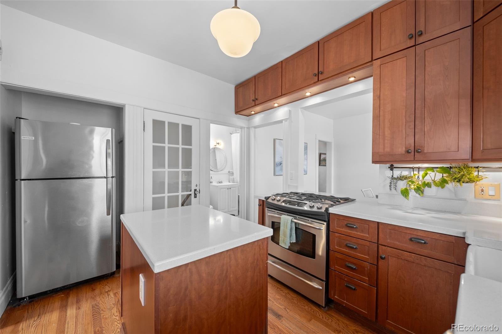 MLS Image #19 for 1038 e 4th avenue,denver, Colorado