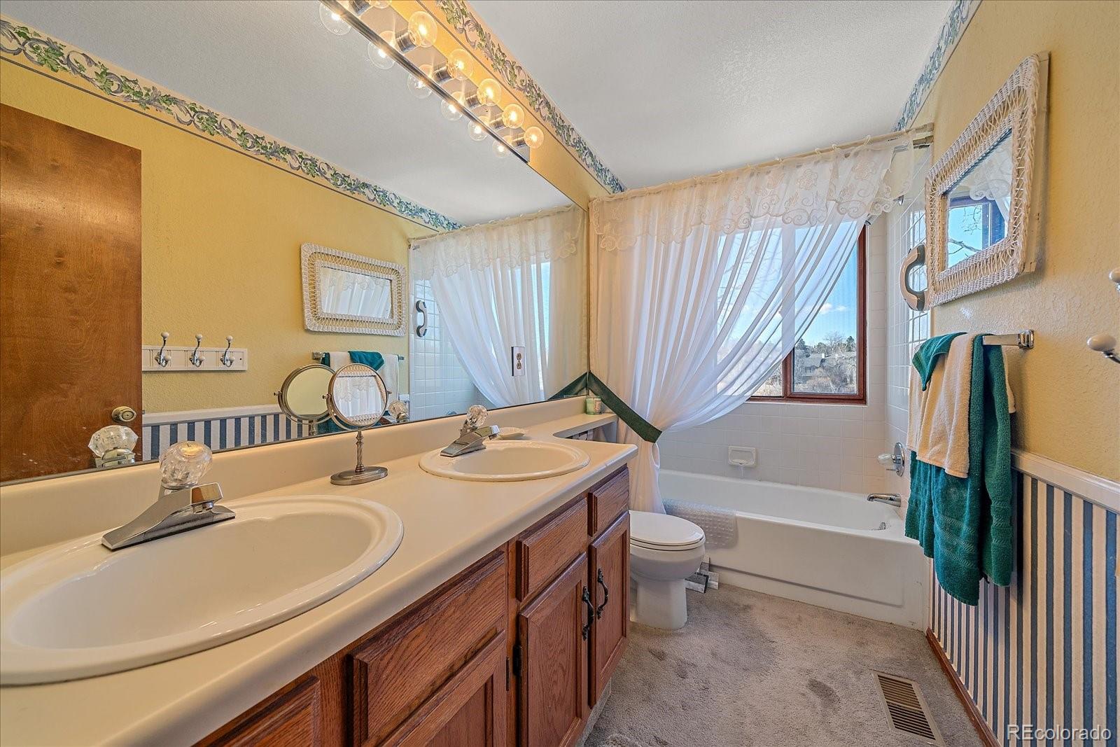 MLS Image #22 for 3571 s uravan street,aurora, Colorado