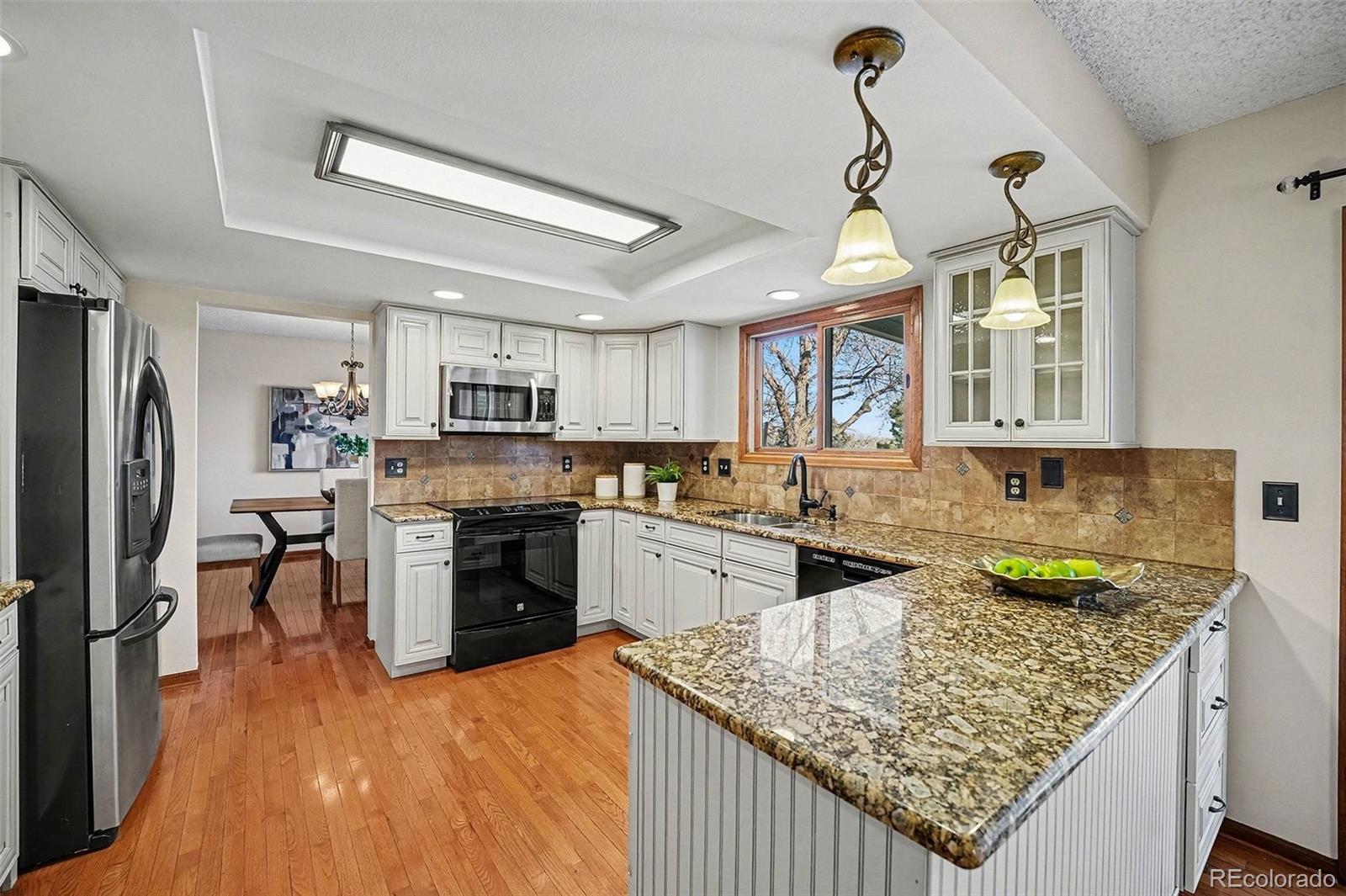 MLS Image #11 for 861 w kettle avenue,littleton, Colorado