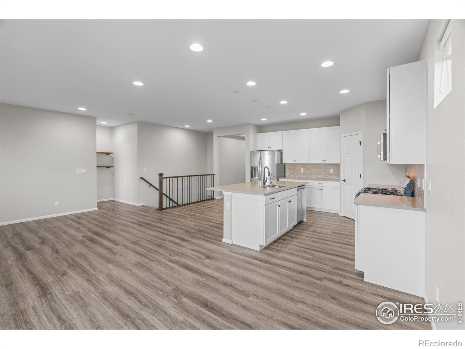 MLS Image #14 for 3326  ice lake court,loveland, Colorado