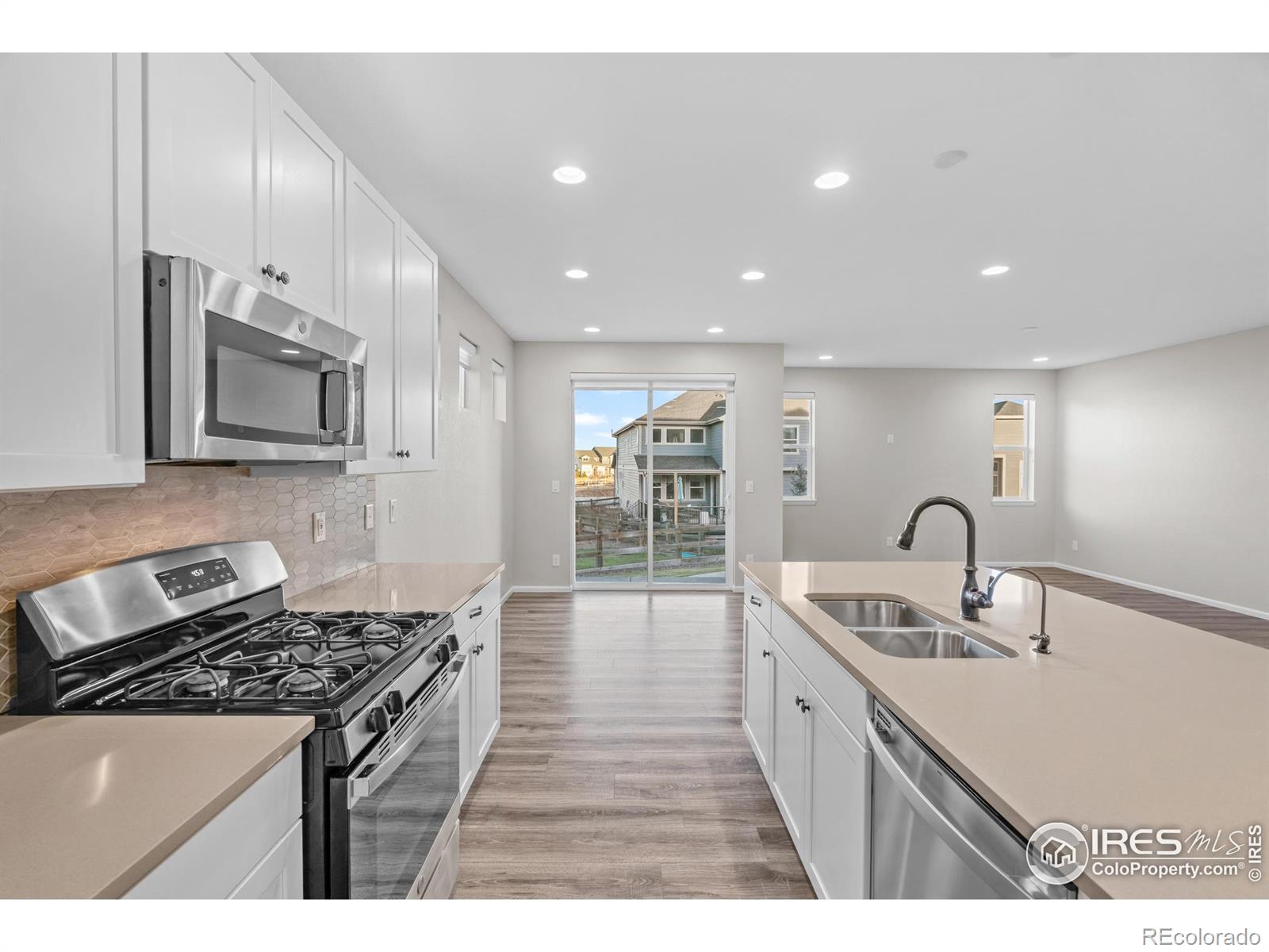MLS Image #16 for 3326  ice lake court,loveland, Colorado
