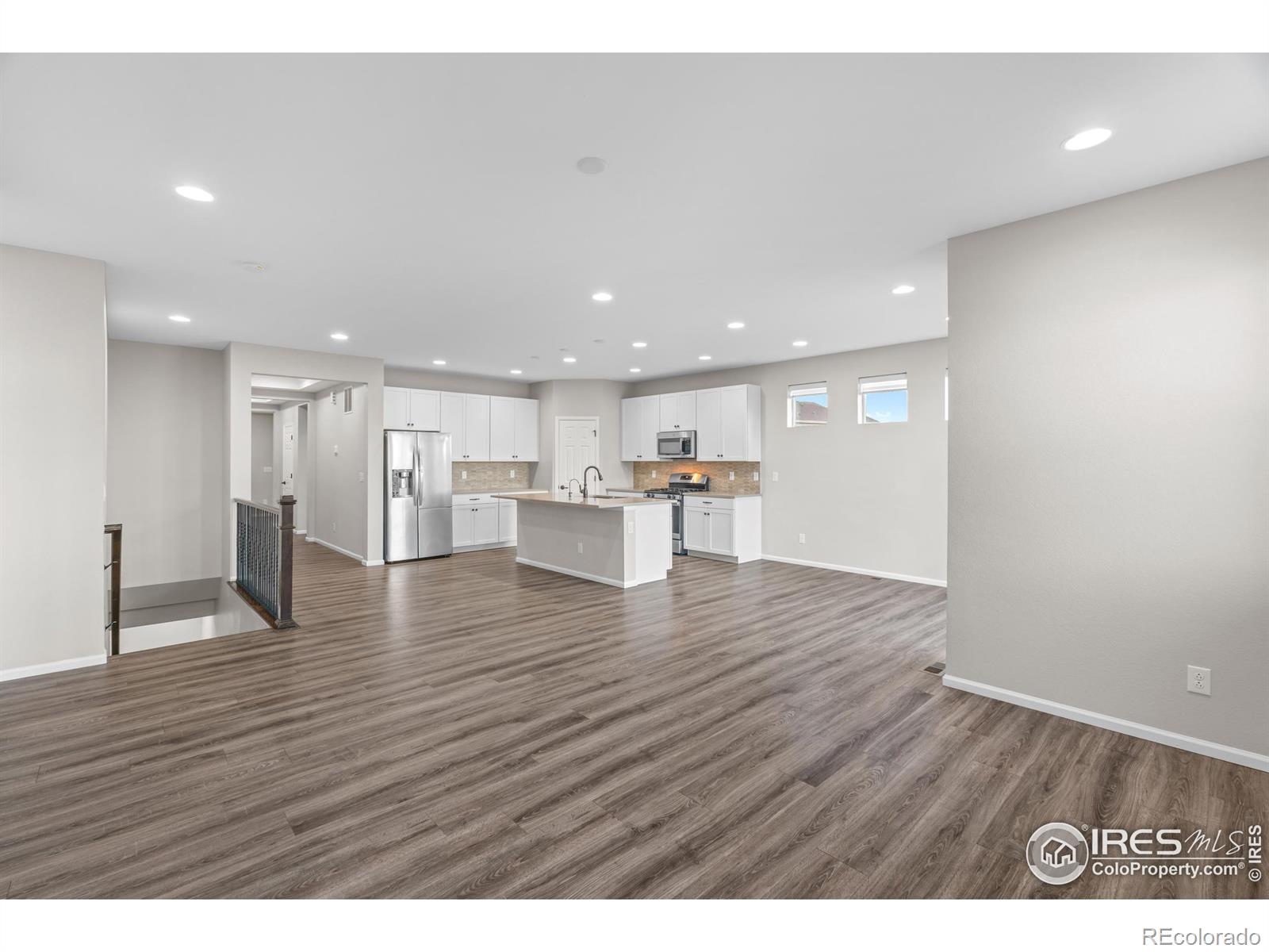 MLS Image #18 for 3326  ice lake court,loveland, Colorado