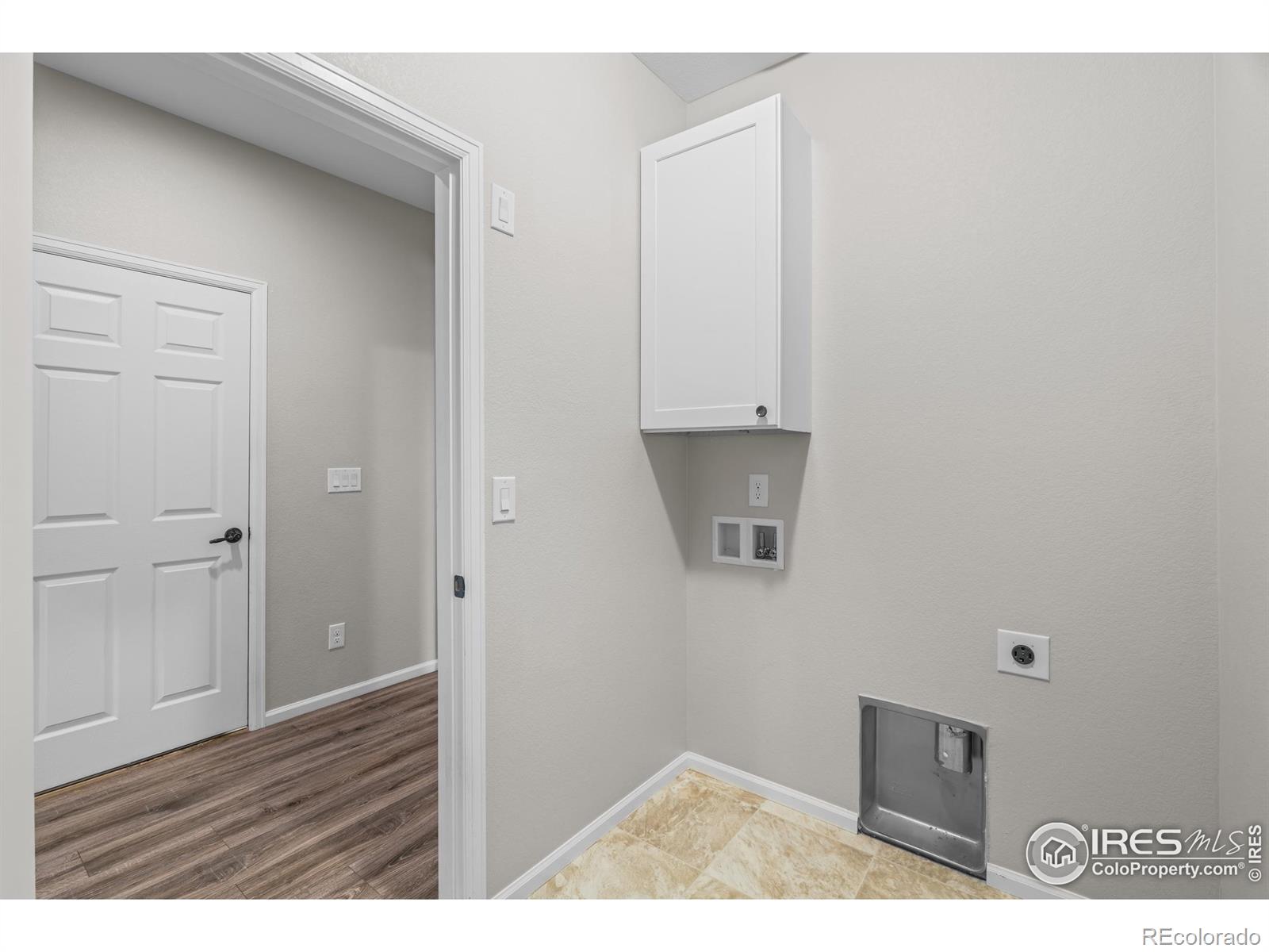 MLS Image #29 for 3326  ice lake court,loveland, Colorado