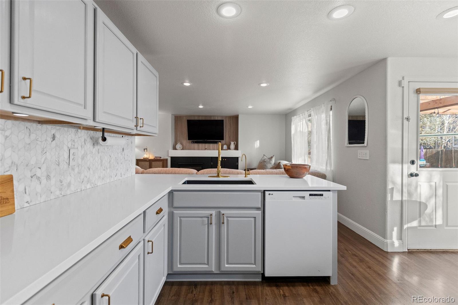 MLS Image #9 for 1976 e 148th drive,thornton, Colorado