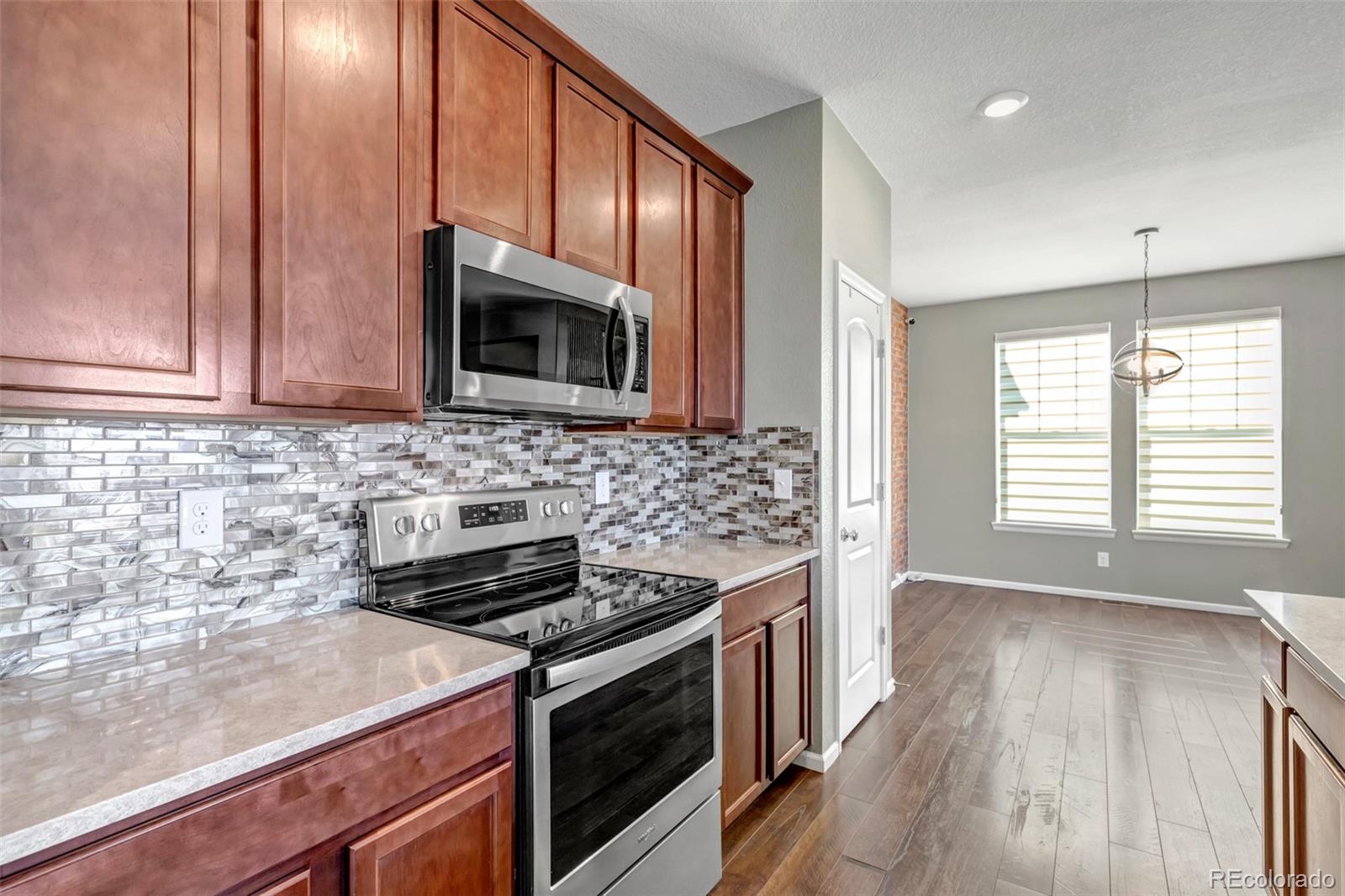 MLS Image #5 for 21876 e radcliff circle,aurora, Colorado