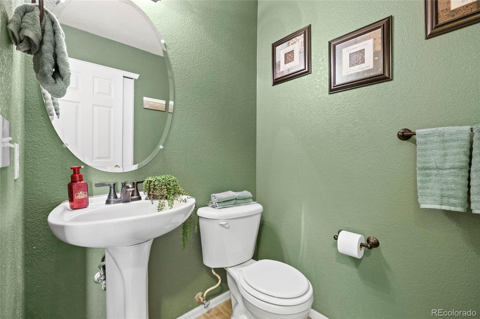 MLS Image #22 for 21736 e kenyon place,aurora, Colorado